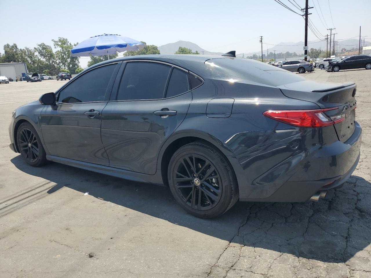 TOYOTA CAMRY 2025 VIN 4T1DAACK4SU581463 photo 2