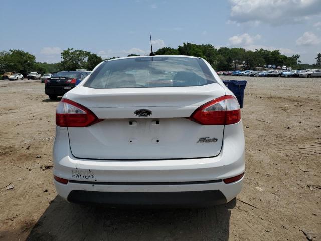 Sedans FORD FIESTA 2016 Biały
