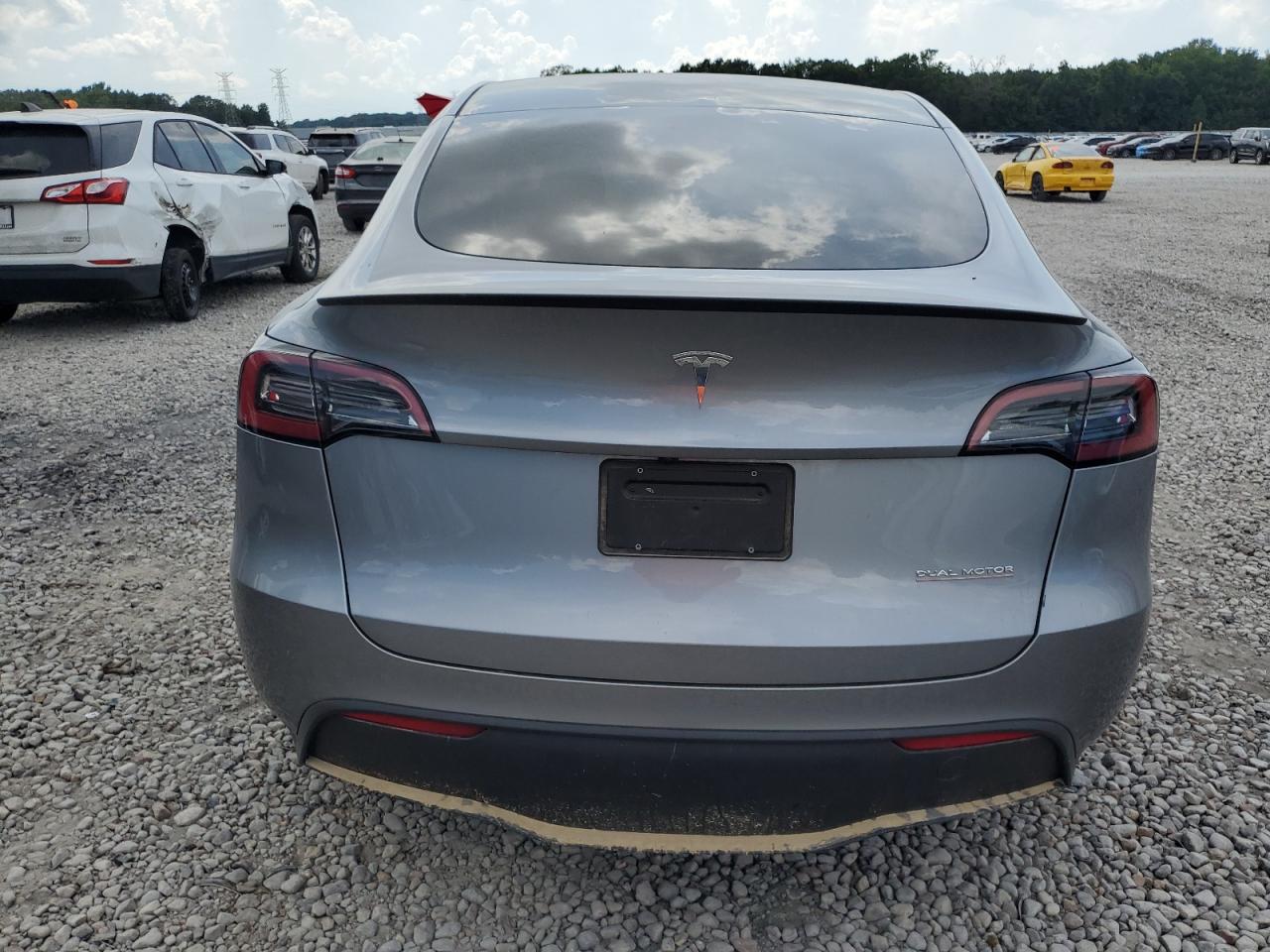 TESLA MODEL Y 2024 VIN 7SAYGDEF0RA293044 фото 6