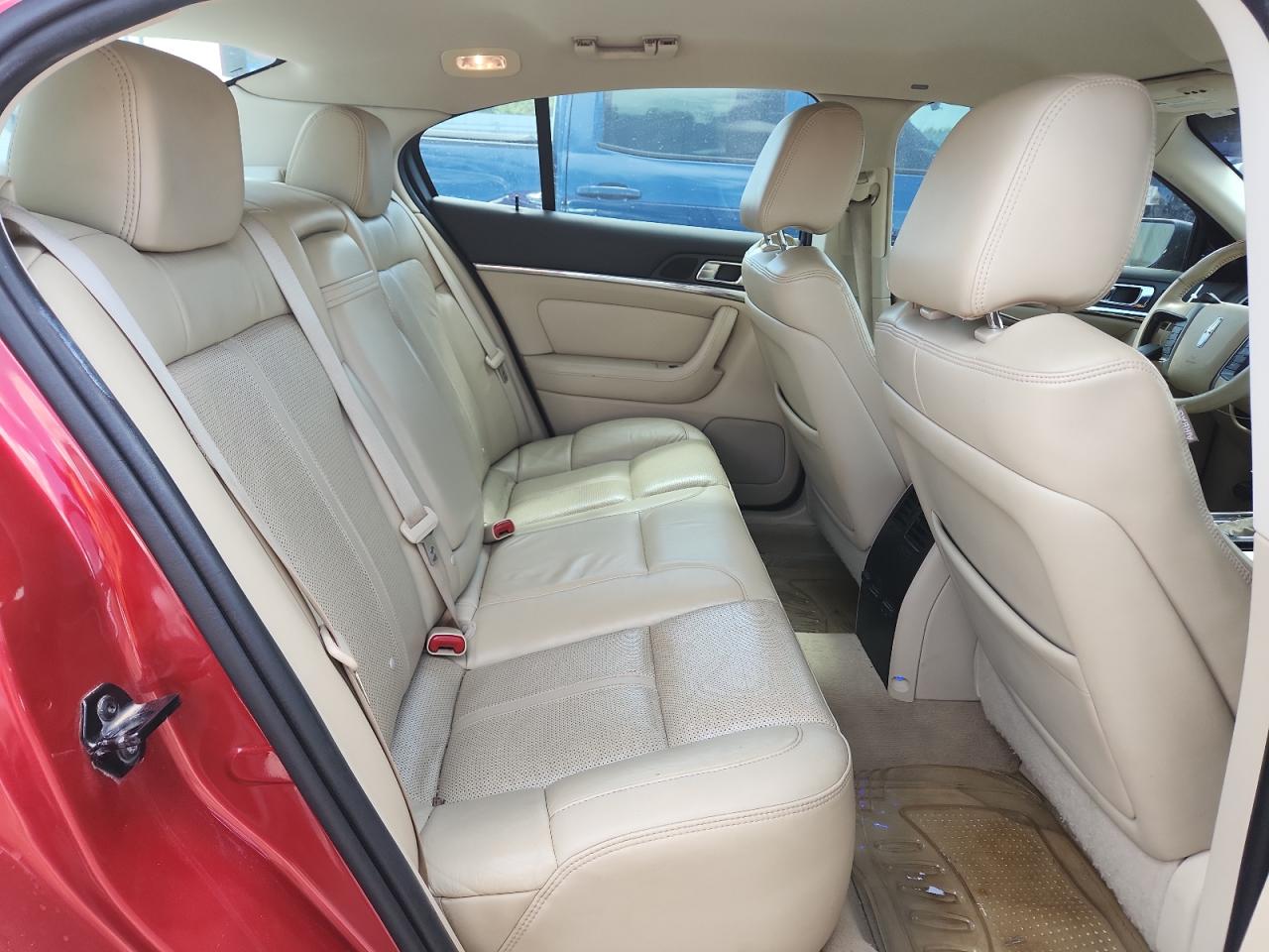 2011 Lincoln Mks VIN: 1LNHL9DR6BG607758 Lot: 61734715