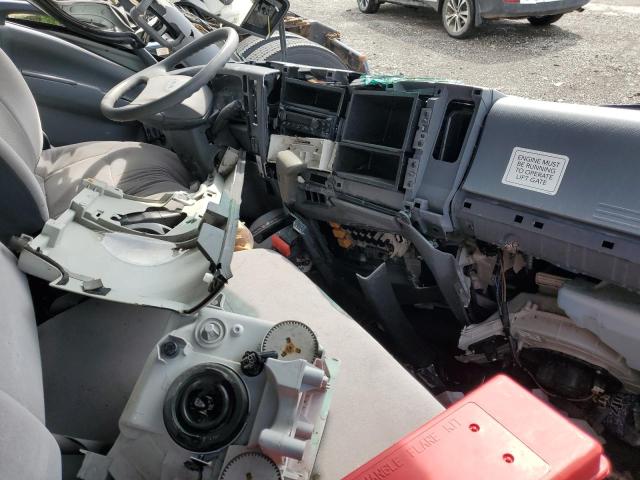 2018 ISUZU NPR HD   