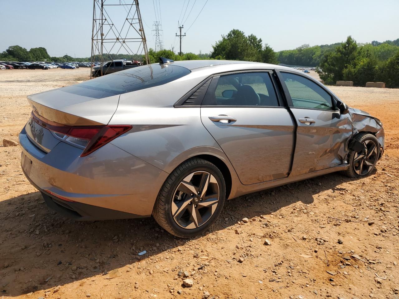 HYUNDAI ELANTRA 2023 VIN KMHLS4AG2PU614766 фото 3