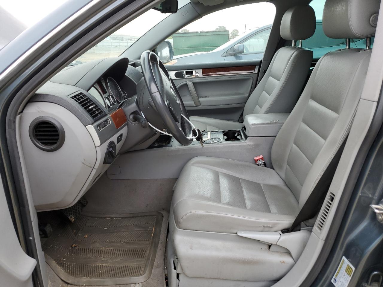 2006 Volkswagen Touareg 3.2 VIN: WVGZG77L46D035570 Lot: 60358595