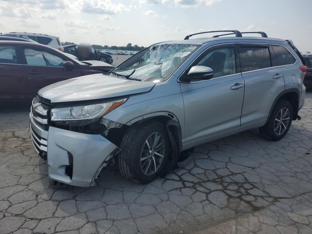 2018 Toyota Highlander Se for Sale in Lebanon, TN - All Over