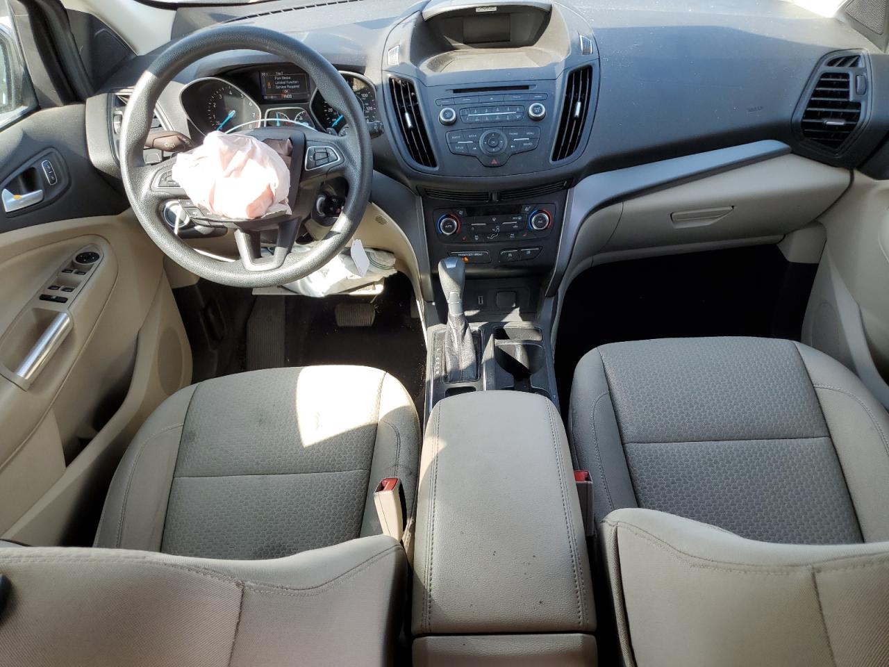 FORD ESCAPE 2017 VIN 1FMCU9GD2HUE72814 zdjęcie 8