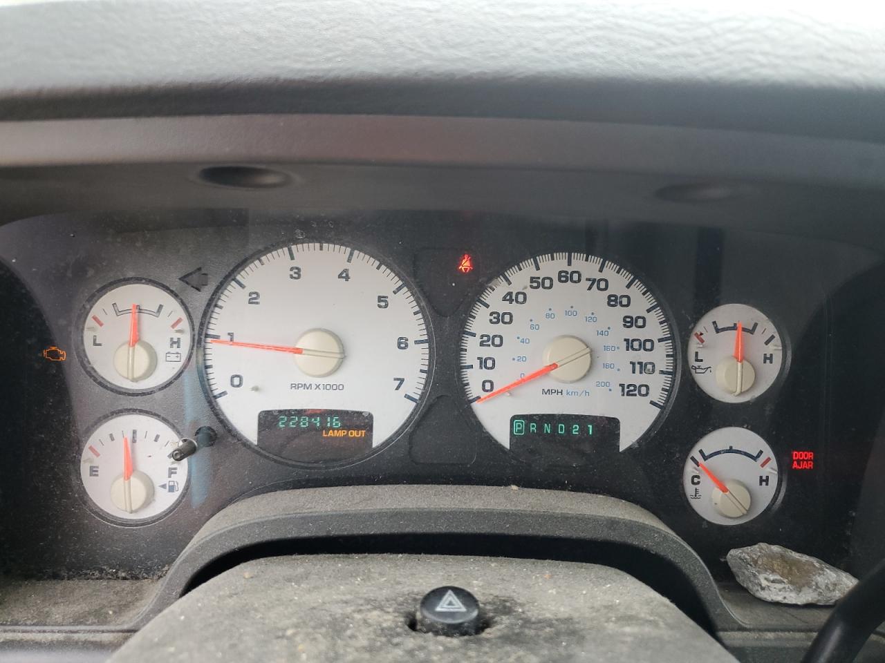 2004 Dodge Ram 1500 St VIN: 1D7HA18N64S700675 Lot: 62733425