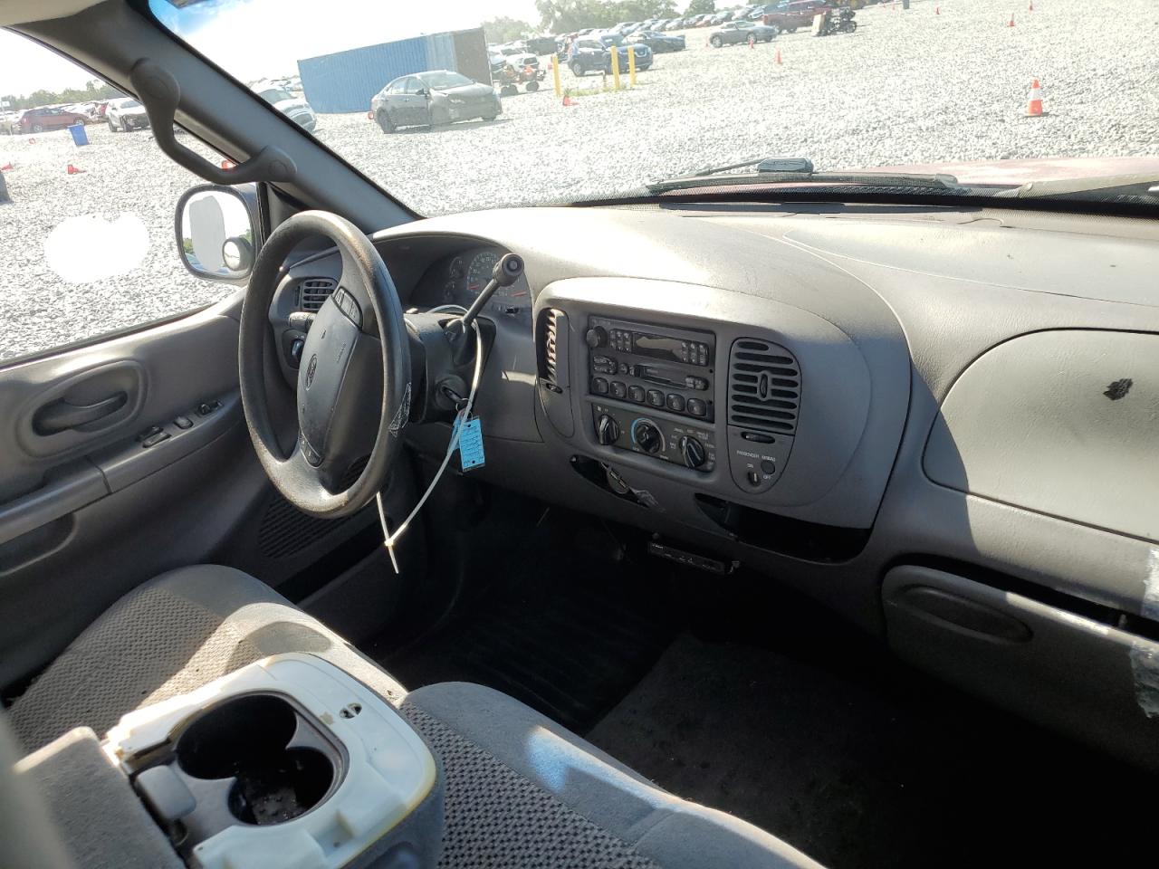 2000 Ford F150 VIN: 1FTRX17W3YNB80866 Lot: 61151005