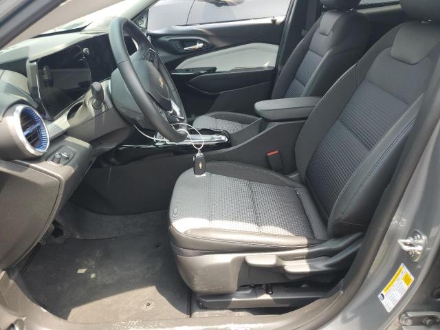  CHEVROLET TRAX 2024 Серебристый