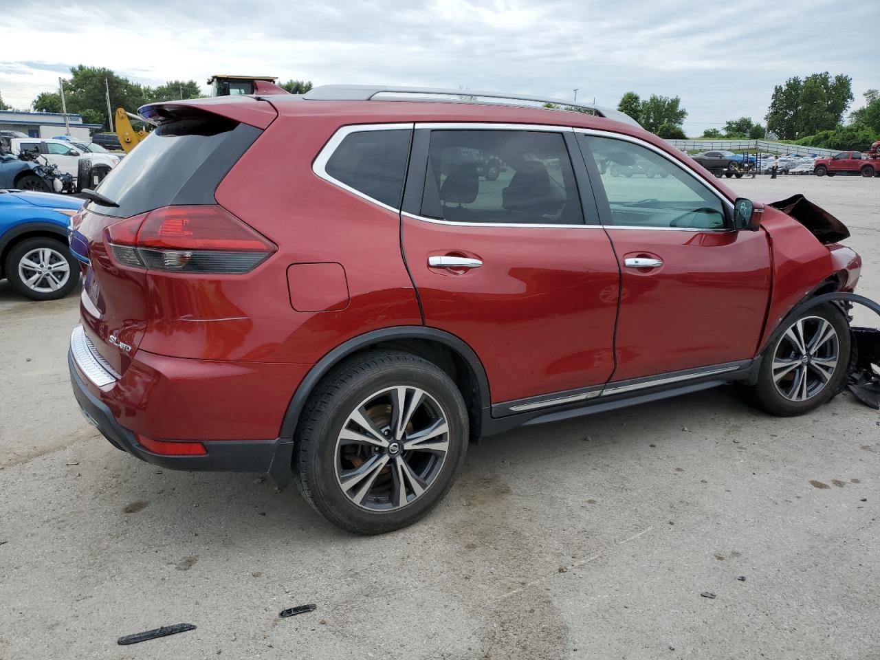 2018 Nissan Rogue S VIN: 5N1AT2MV5JC728762 Lot: 62998645