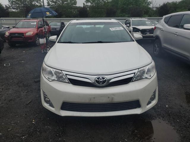  TOYOTA CAMRY 2014 White