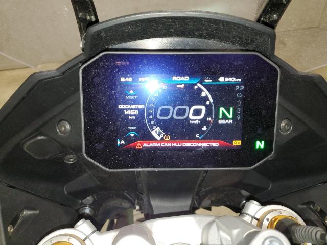 2023 MOTO GUZZI V100 MANDELLO S  