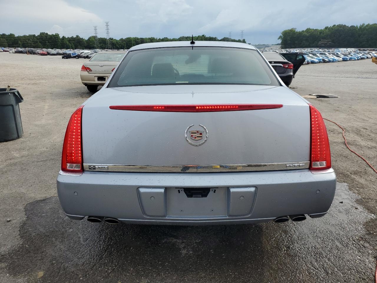 新作人気 2006 Cadillac DTS at TN - Memphis: 1G6KD57Y36U 小物