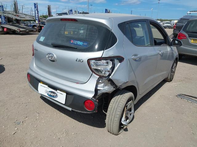 2017 HYUNDAI I10 SE