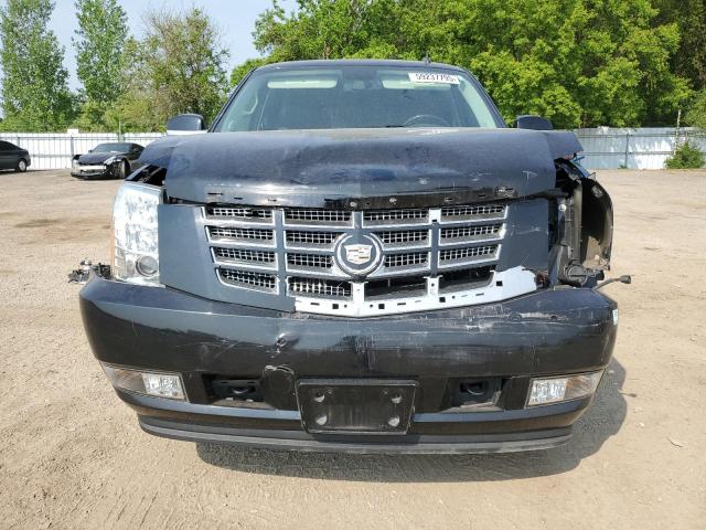 2012 CADILLAC ESCALADE LUXURY  