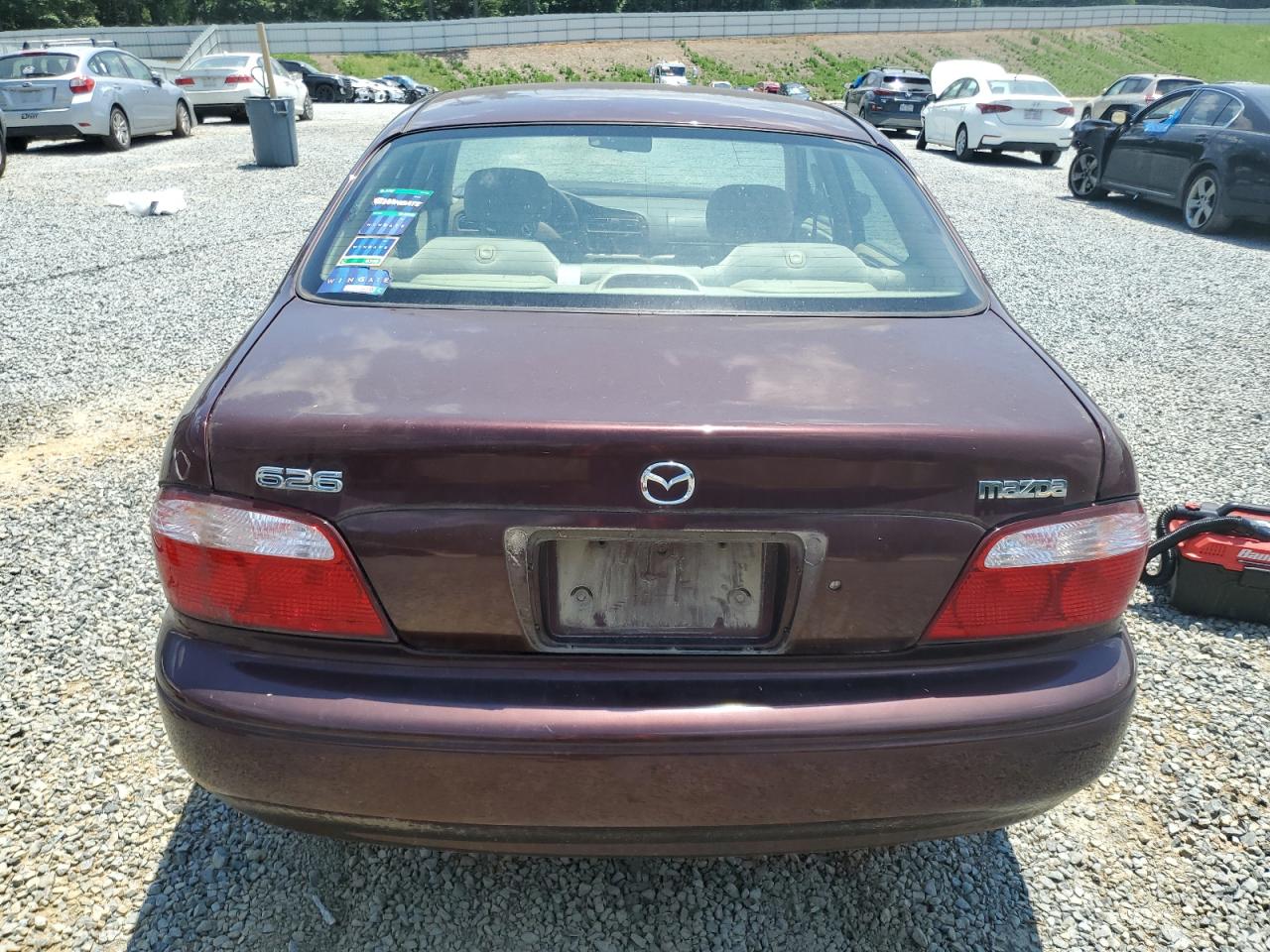2002 Mazda 626 Lx VIN: 1YVGF22C925299200 Lot: 61741055