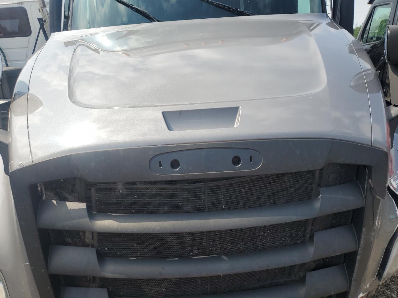 FREIGHTLINER ALL OTHER 2021 VIN 3AKJHHDR8MSMH4523 фото 7
