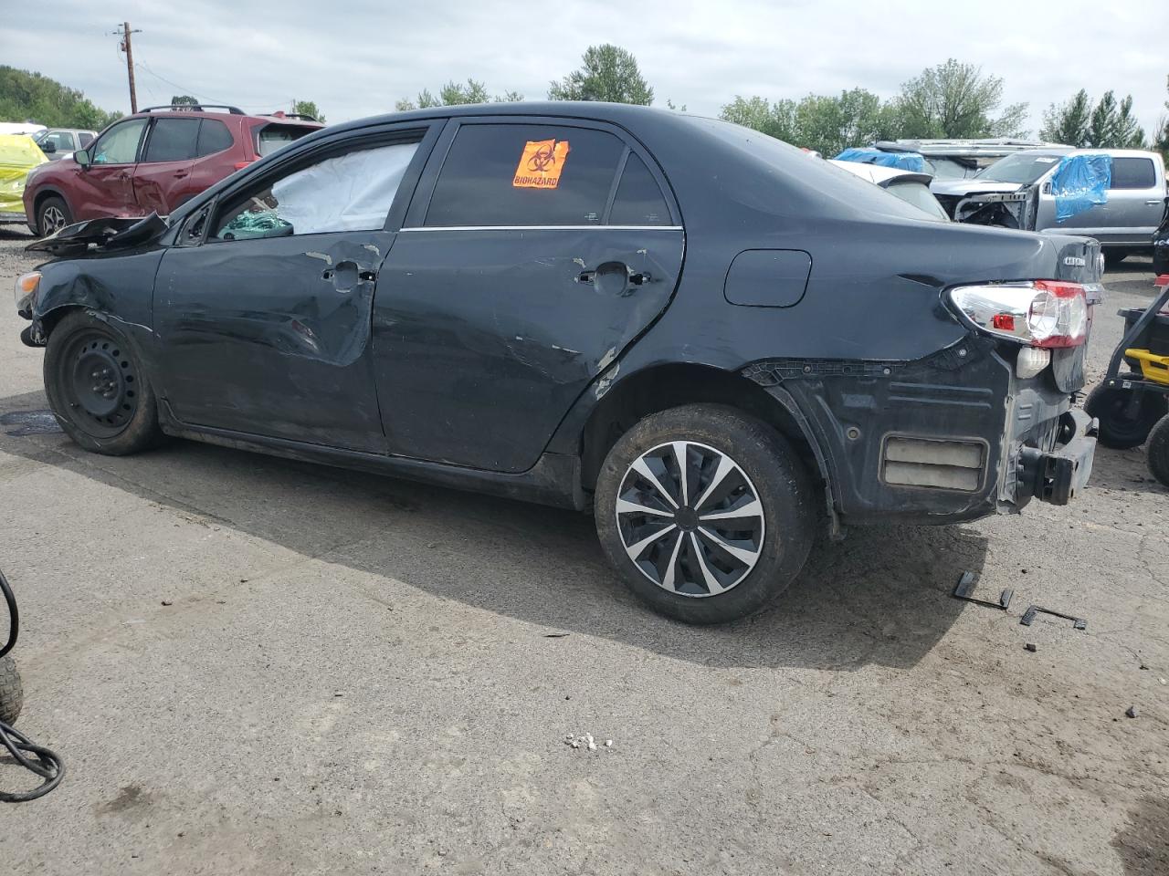 TOYOTA COROLLA 2013 VIN 5YFBU4EE6DP184347 photo 2