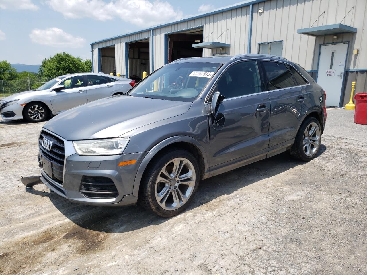 2016 Audi Q3 Premium Plus zu verkaufen in Chambersburg, PA - Front End