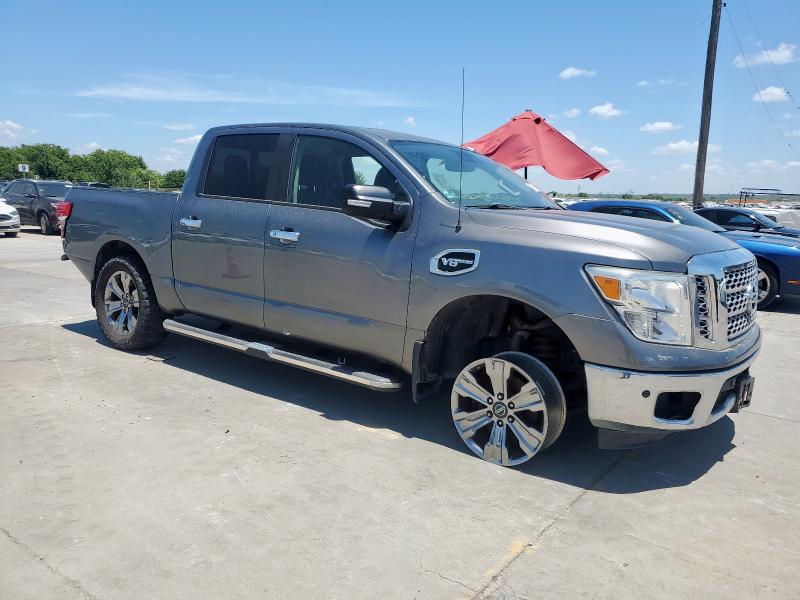  NISSAN TITAN 2017 Серый