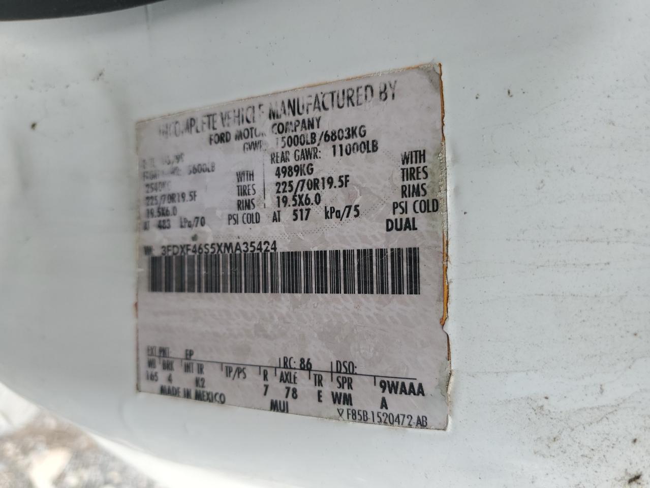 1999 Ford F450 Super Duty VIN: 3FDXF46S5XMA35424 Lot: 61364425