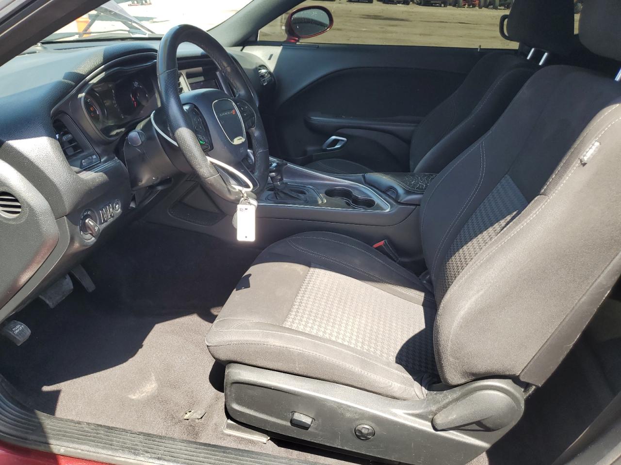 2018 Dodge Challenger Sxt VIN: 2C3CDZAG1JH217009 Lot: 62510035