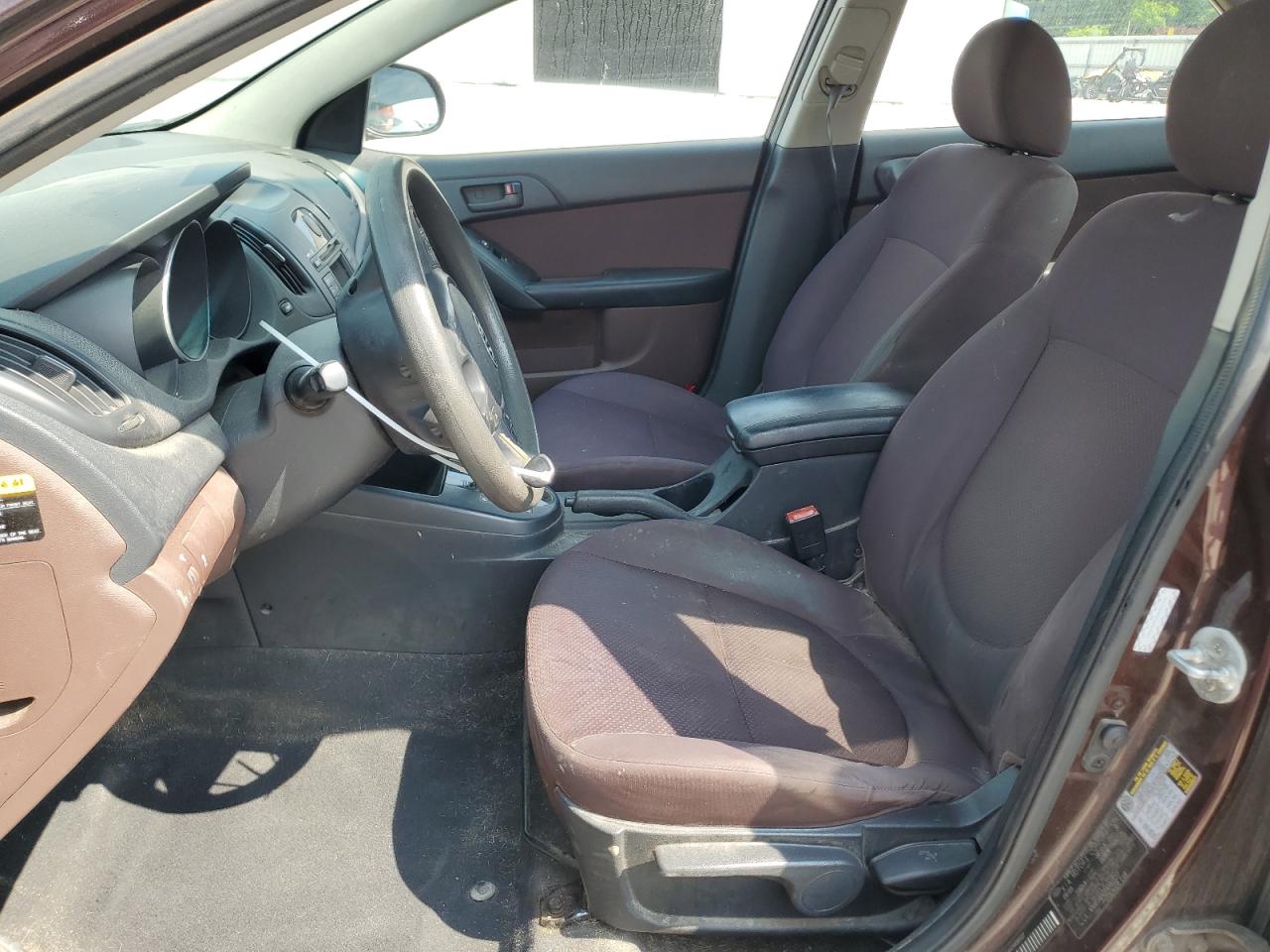 2010 Kia Forte Ex VIN: KNAFU4A25A5811137 Lot: 60651545