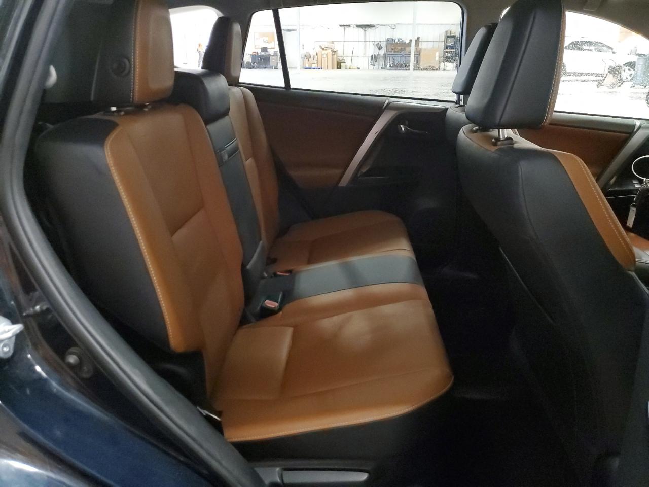 2017 Toyota Rav4 Hv Limited VIN: JTMDJREV4HD127507 Lot: 61863285