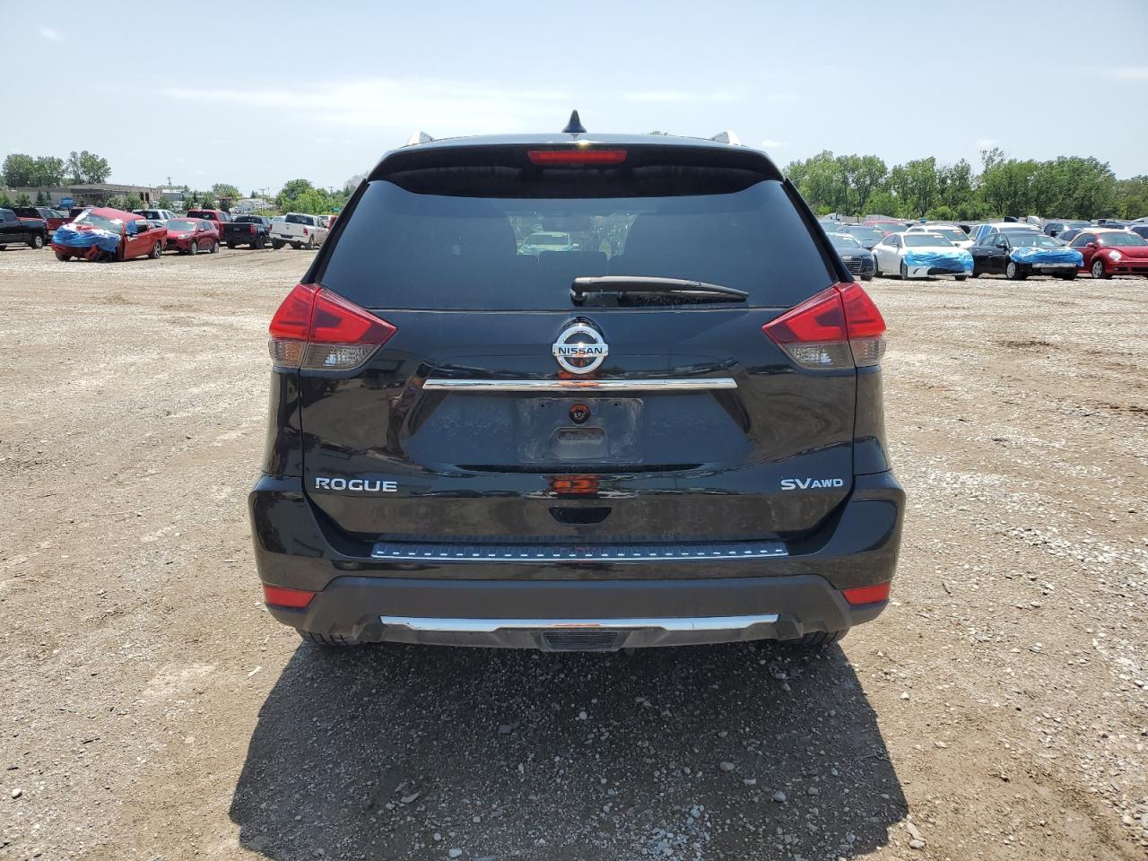 2017 Nissan Rogue S VIN: KNMAT2MV6HP535561 Lot: 61848915
