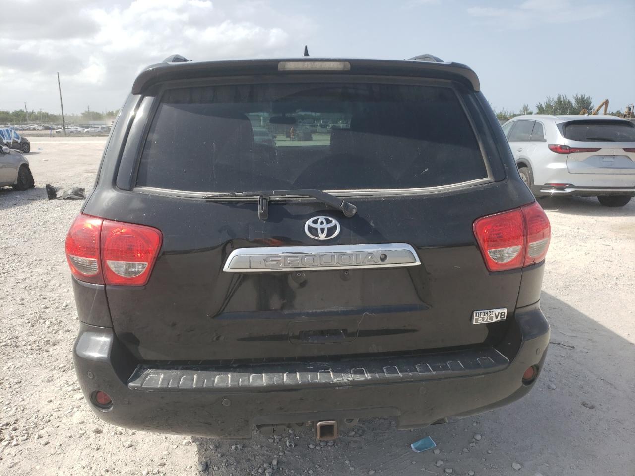 2014 Toyota Sequoia Limited VIN: 5TDKY5G1XES053144 Lot: 59963955
