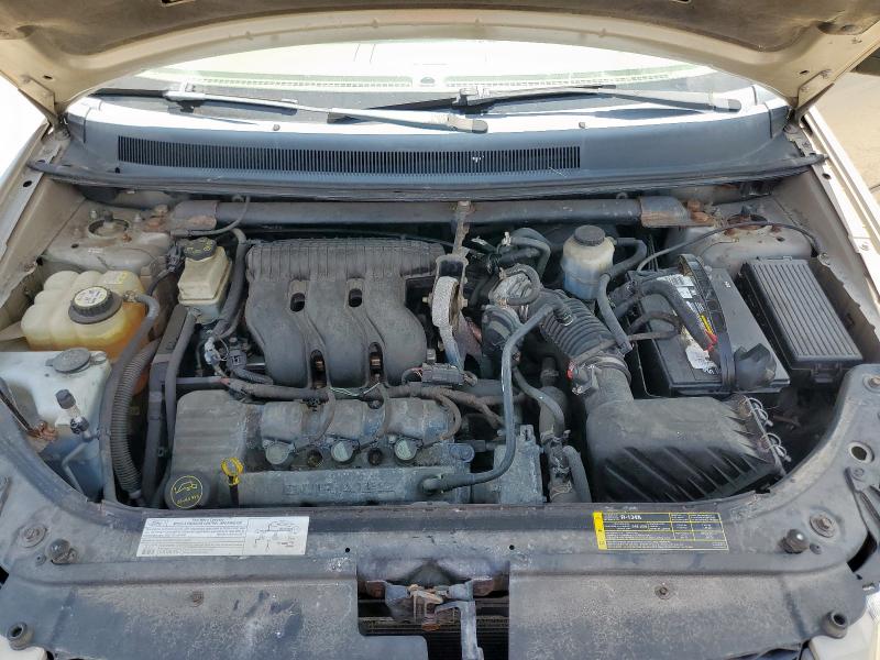 2005 FORD FREESTYLE SE  