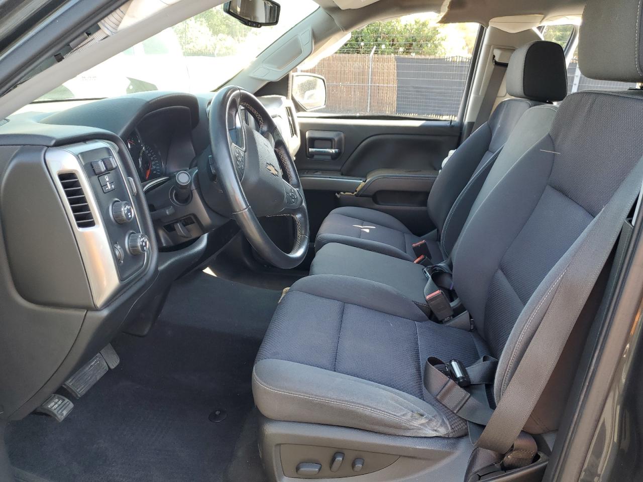 2018 Chevrolet Silverado K1500 Lt VIN: 3GCUKREC7JG495359 Lot: 62158445