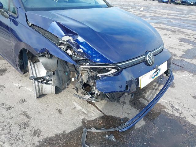2024 VOLKSWAGEN GOLF LIFE