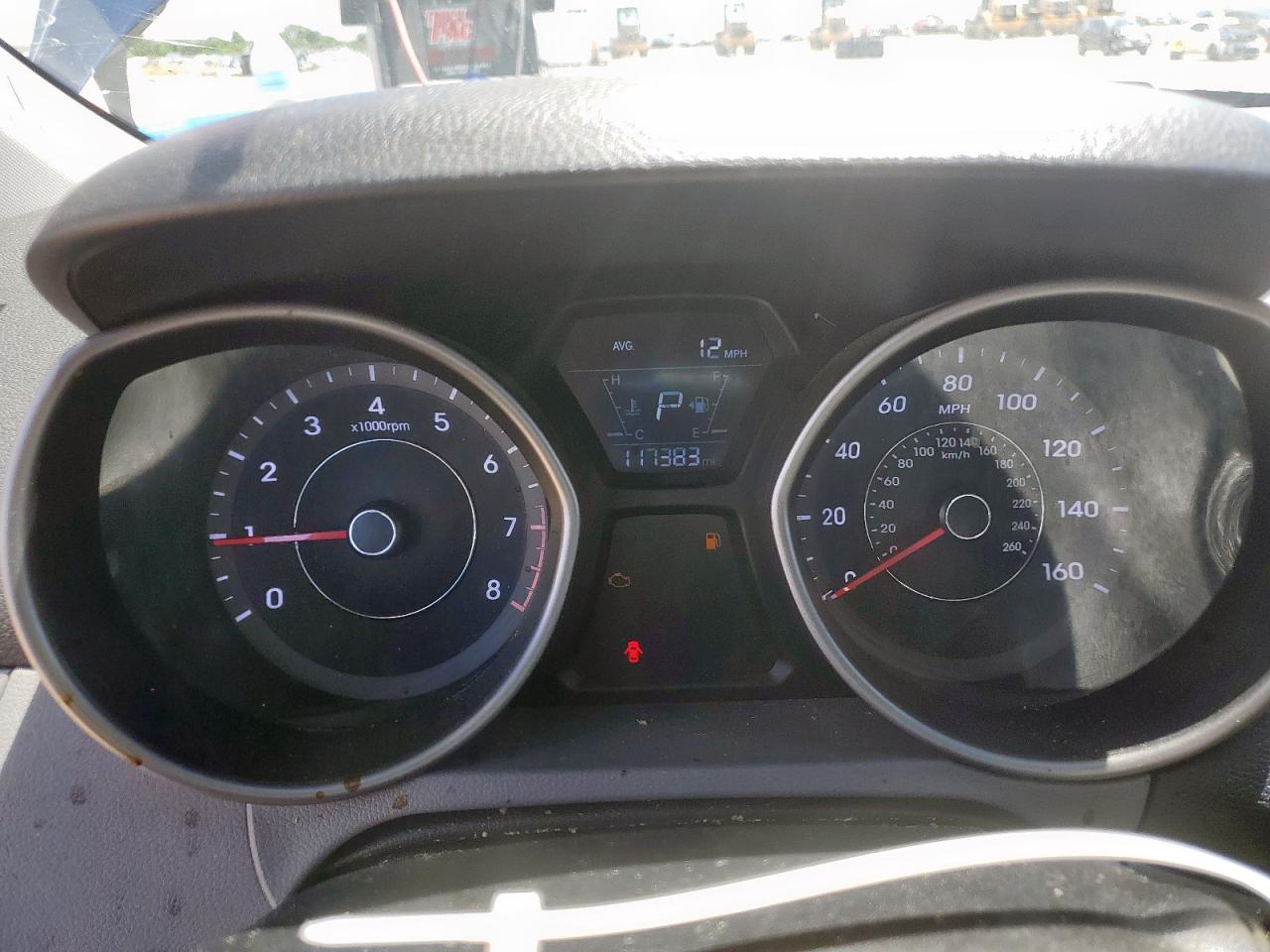 HYUNDAI ELANTRA 2016 VIN 5NPDH4AE7GH687406 фото 9