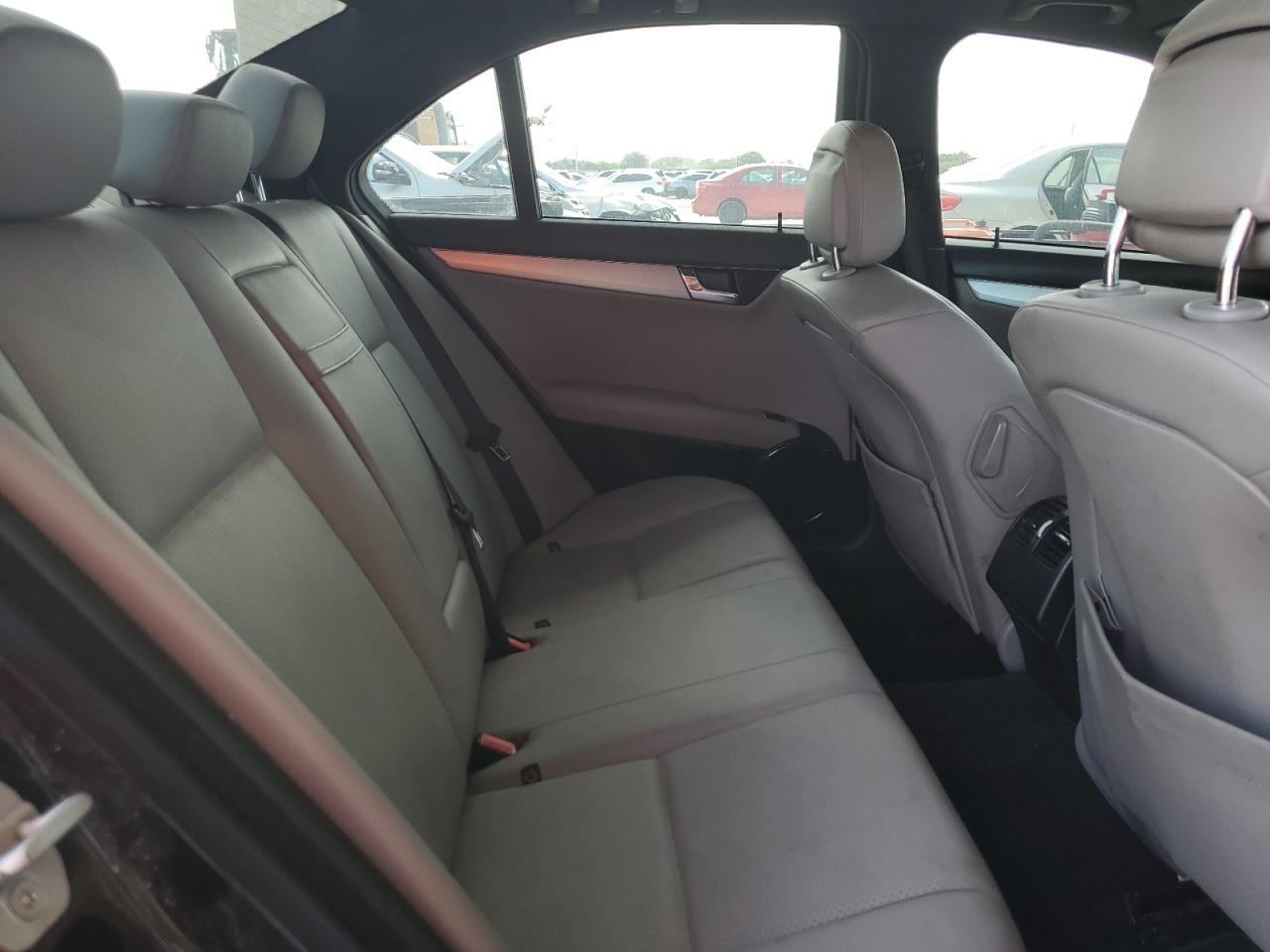 2008 Mercedes-Benz C 300 VIN: WDDGF54X78R025993 Lot: 63052775