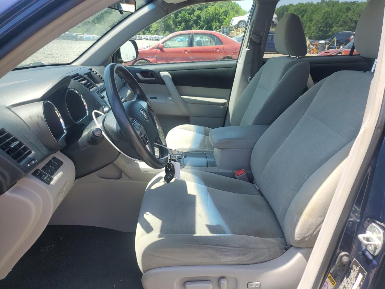 2013 Toyota Highlander Base VIN: 5TDBK3EH8DS191124 Lot: 62282245