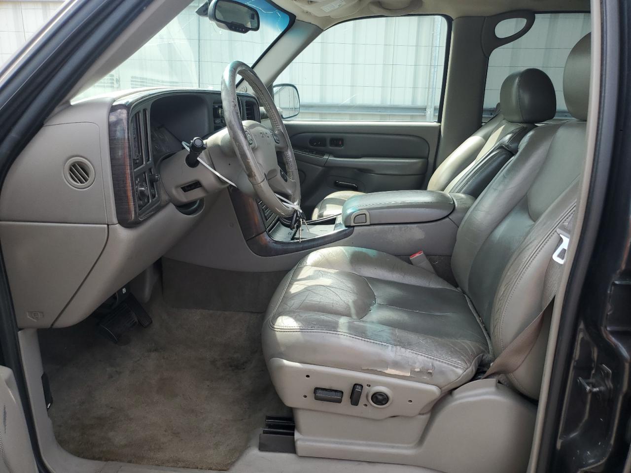2004 GMC Yukon Xl Denali VIN: 1GKFK66U24J117066 Lot: 60524505