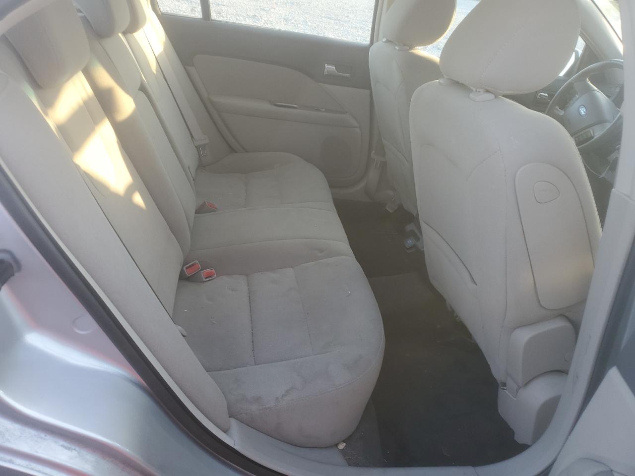 2010 Ford Fusion Hybrid VIN: 3FADP0L37AR418775 Lot: 60482305