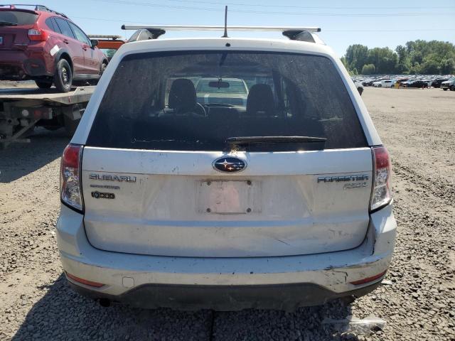 Parquets SUBARU FORESTER 2012 Biały