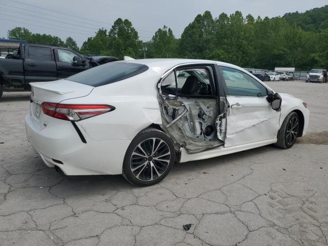  TOYOTA CAMRY 2018 Biały