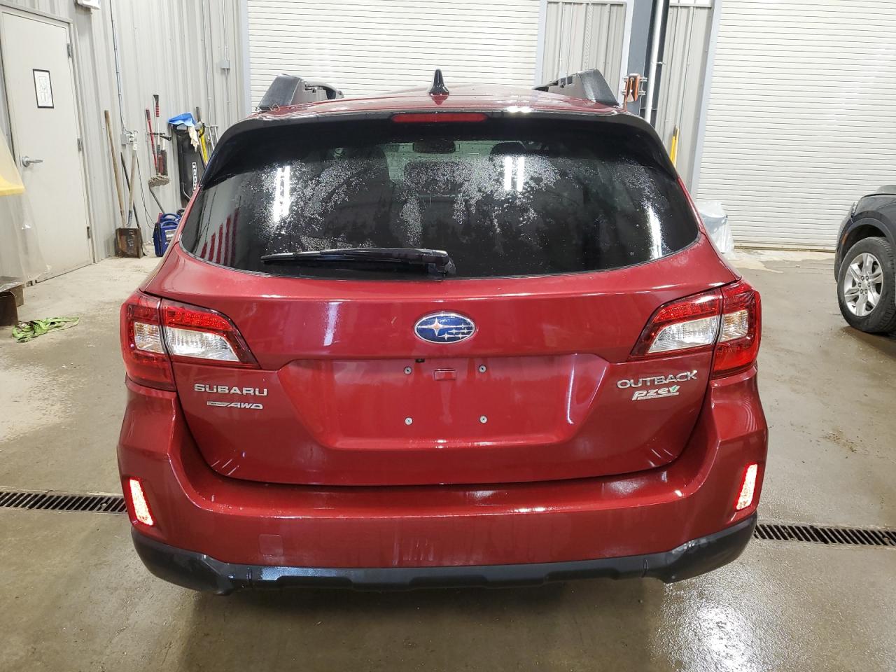 2016 Subaru Outback 2.5I Limited VIN: 4S4BSANC8G3360195 Lot: 61695135