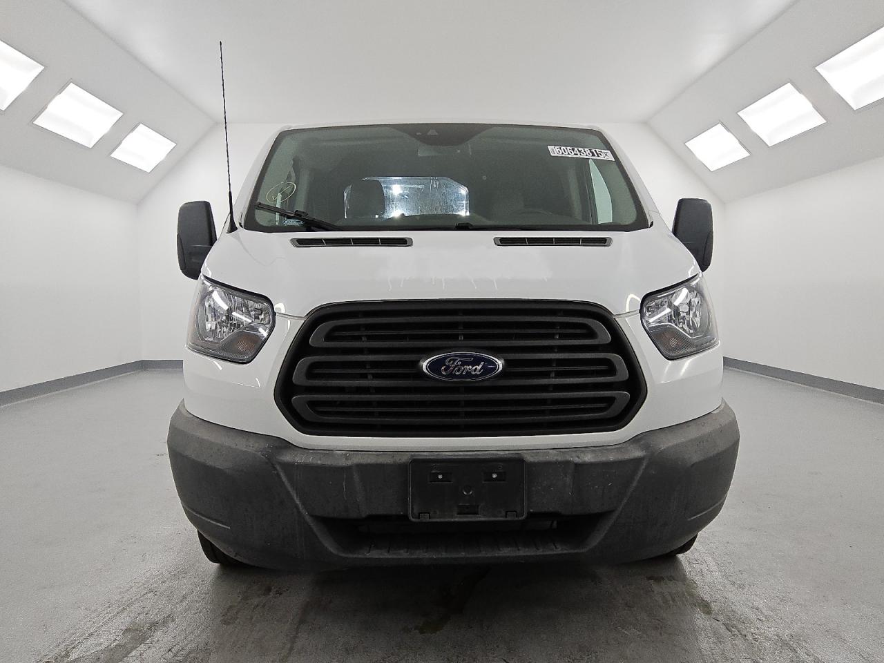 2018 Ford Transit T-150 zu verkaufen in Van Nuys, CA - Normal Wear