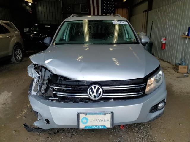  VOLKSWAGEN TIGUAN 2013 Srebrny