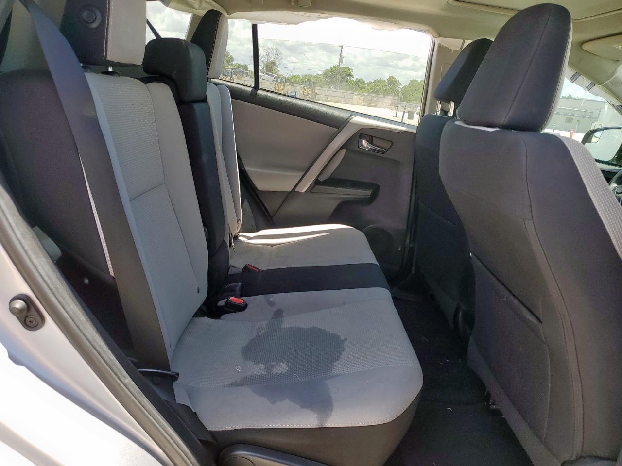 2017 Toyota Rav4 Xle VIN: 2T3WFREV3HW358119 Lot: 62838255