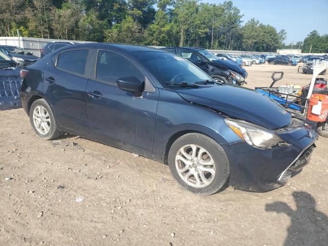  TOYOTA YARIS 2018 Granatowy