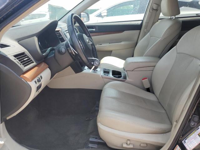  SUBARU OUTBACK 2013 Czarny