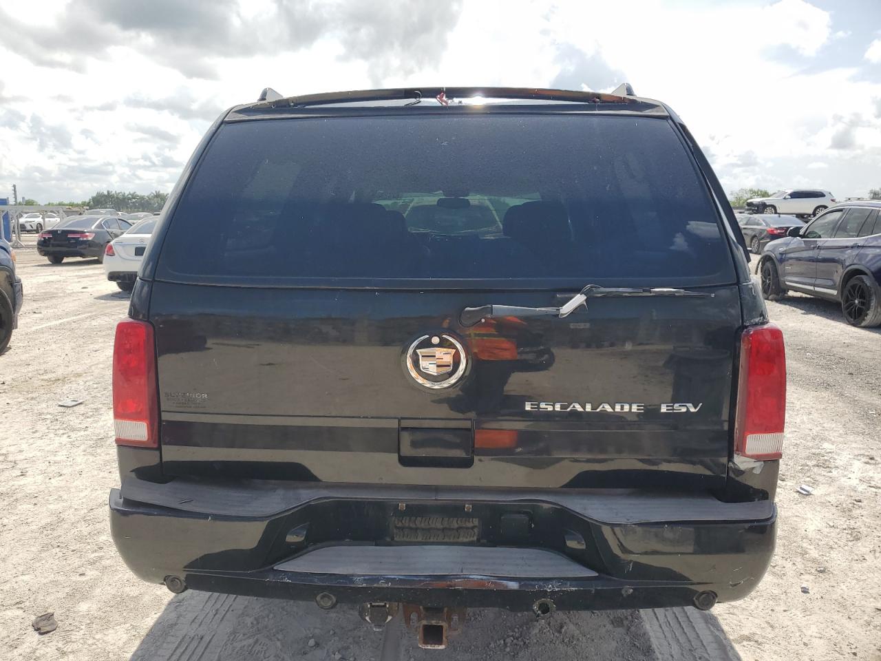2004 Cadillac Escalade Esv VIN: 3GYFK66N04G168615 Lot: 62423845