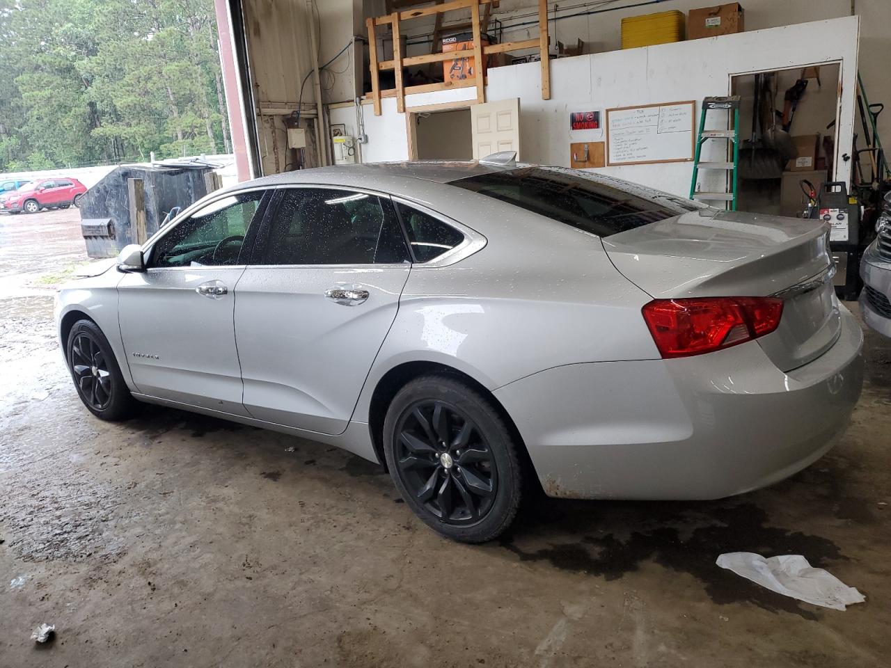 CHEVROLET IMPALA 2018 VIN 2G1105S30J9107249 photo 2