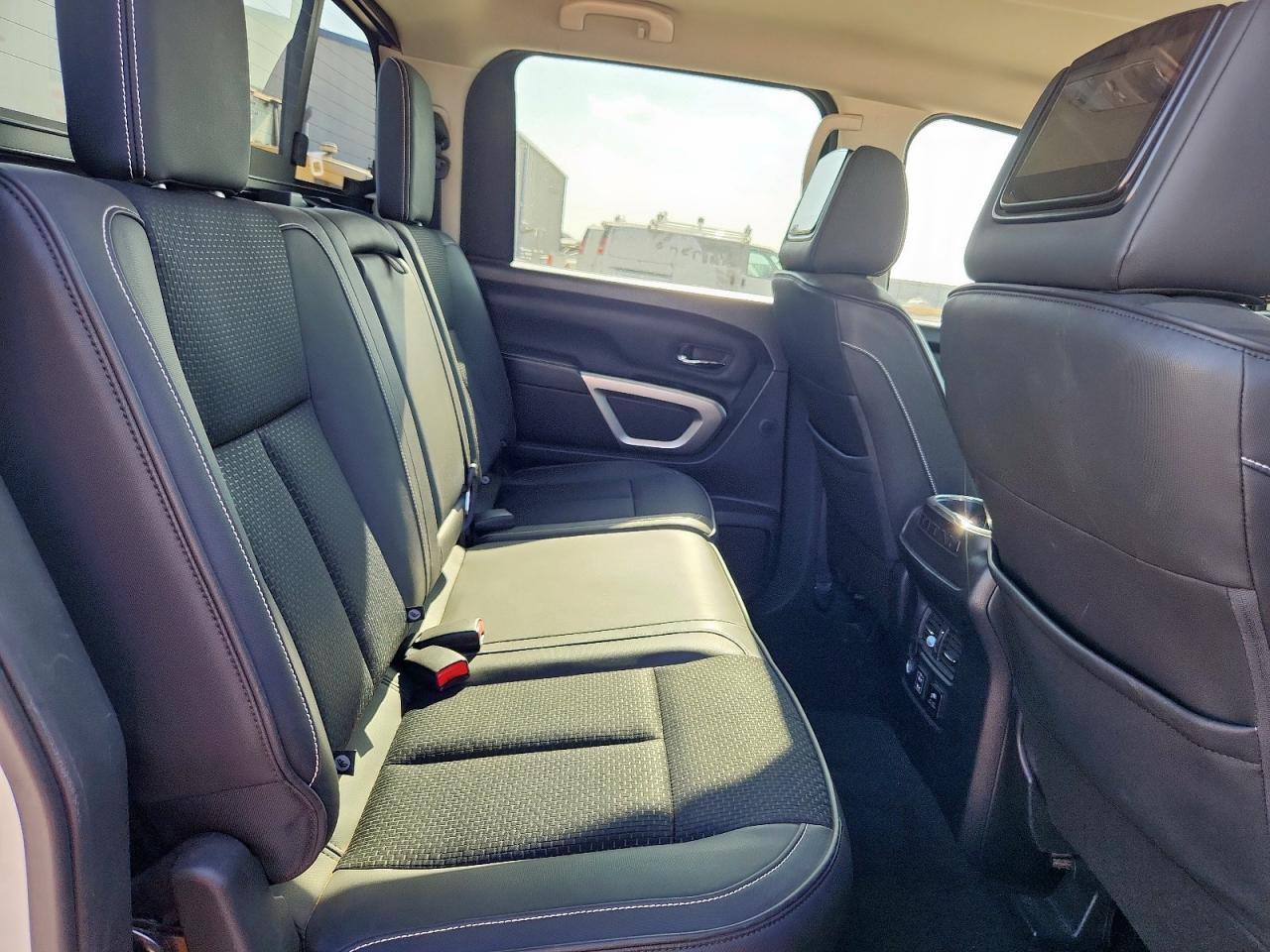 2019 Nissan Titan Sv VIN: 1N6AA1E57KN533882 Lot: 60991835