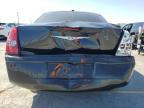 2009 Chrysler 300 Limited იყიდება Sun Valley-ში, CA - Rear End