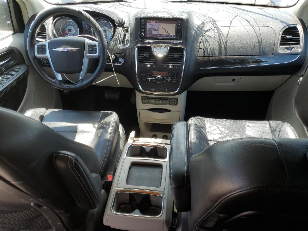 2011 Chrysler Town & Country Touring L VIN: 2A4RR8DG3BR746710 Lot: 60926215